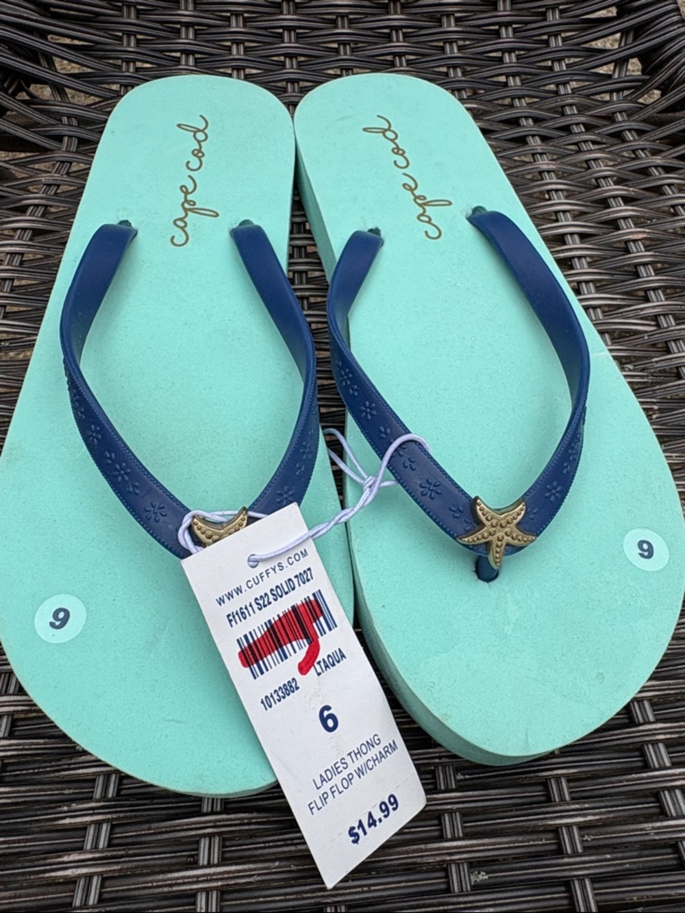 Cuffy’s size 6 thong flip flop. NWT!